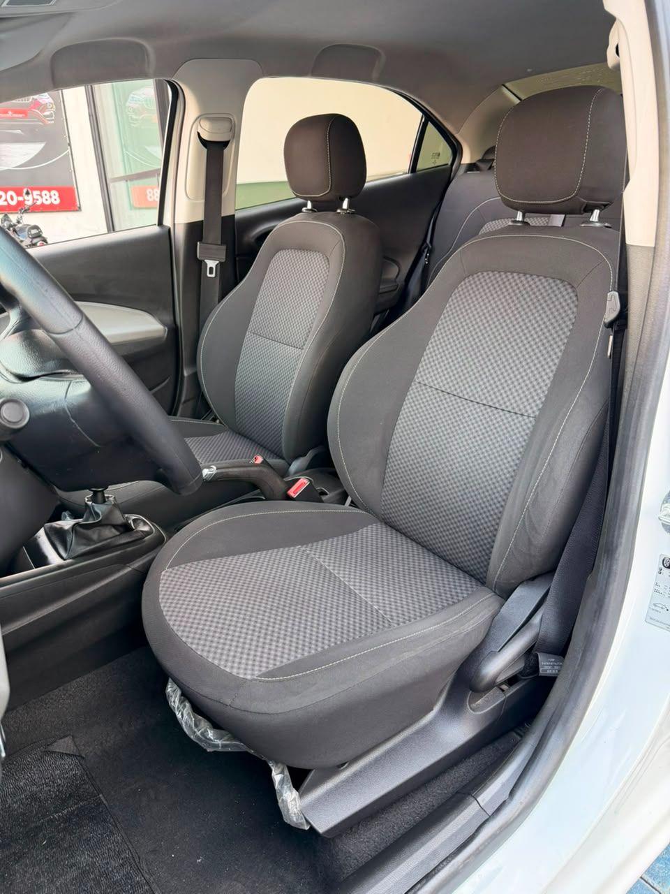 CHEVROLET Prisma - Foto