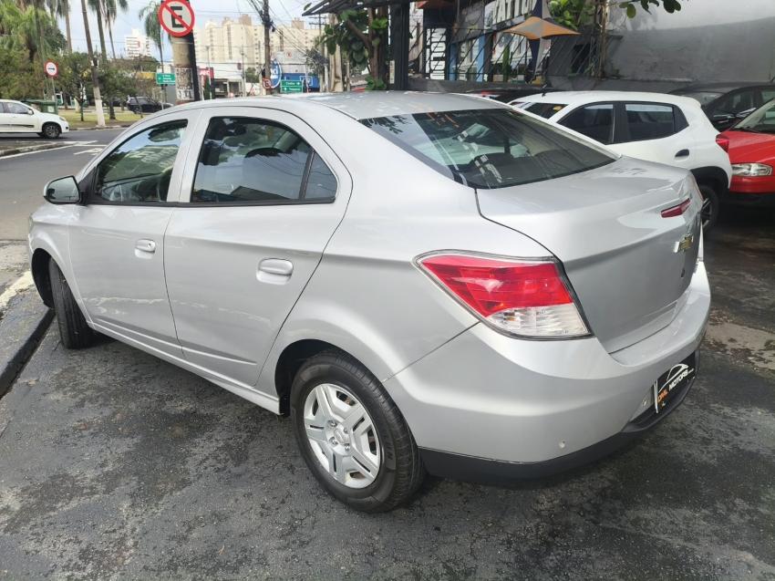 CHEVROLET Prisma - Foto