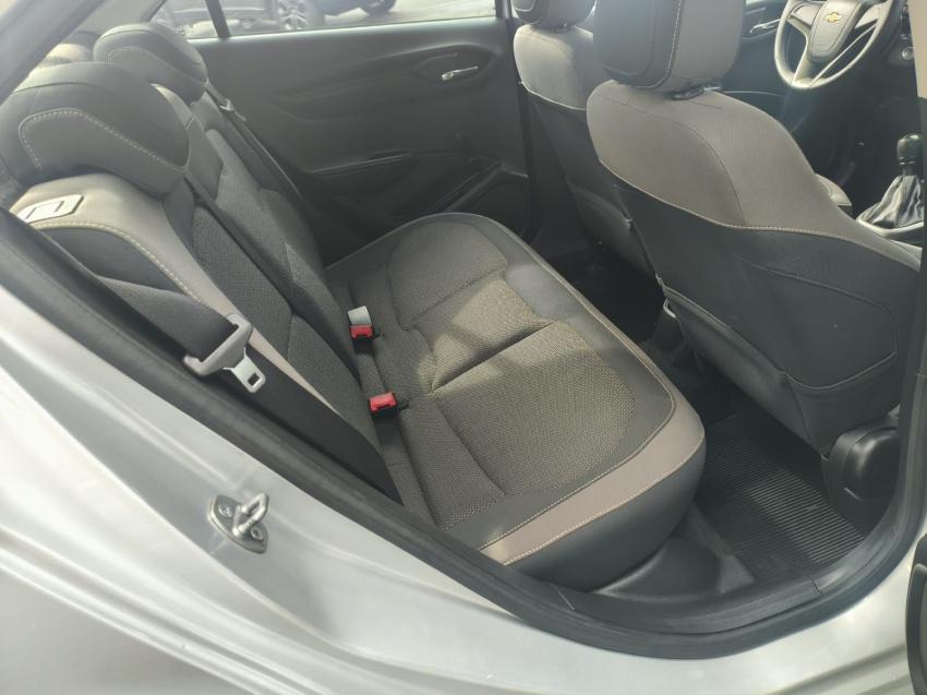 CHEVROLET Prisma - Foto