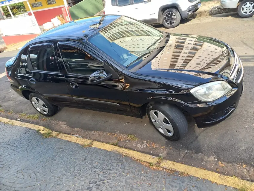 CHEVROLET Prisma - Foto