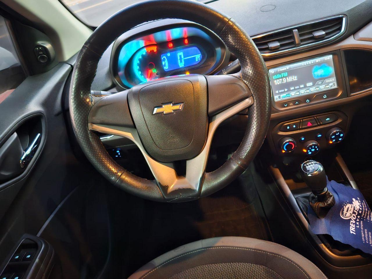 CHEVROLET Prisma - Foto