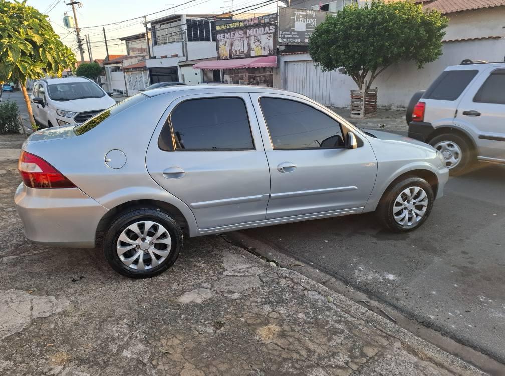 CHEVROLET Prisma - Foto