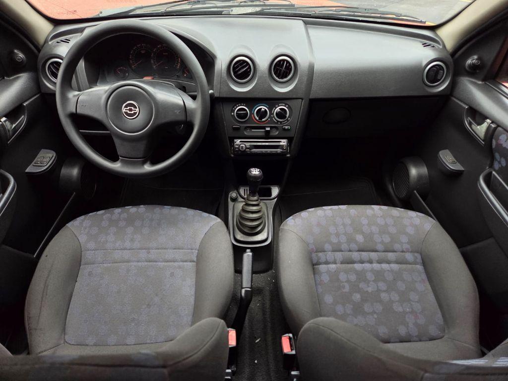 CHEVROLET Prisma - Foto