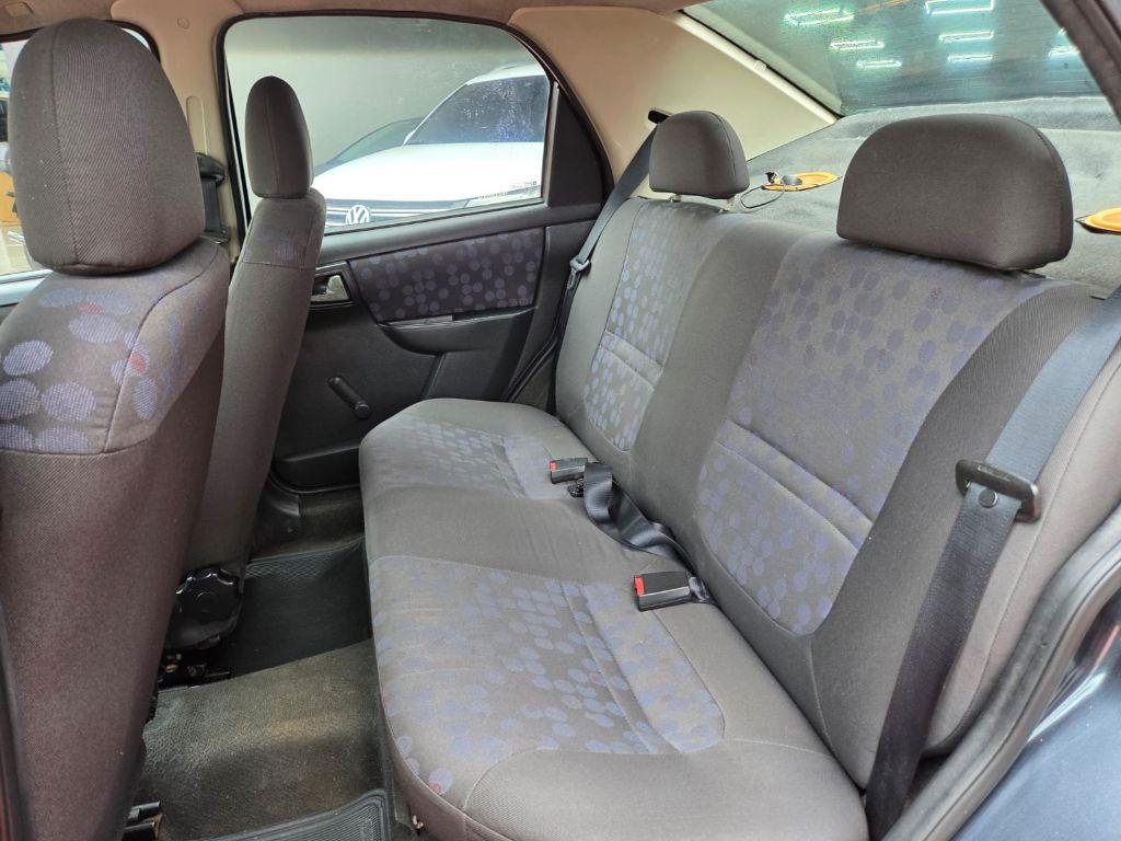 CHEVROLET Prisma - Foto