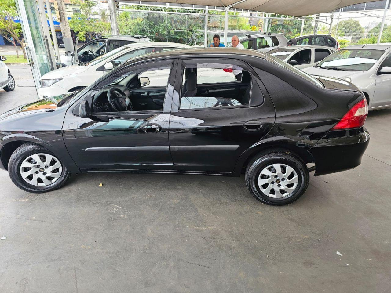 CHEVROLET Prisma - Foto