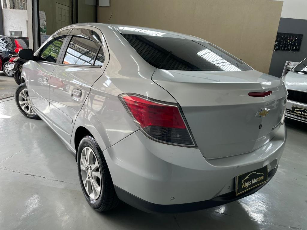 CHEVROLET Prisma - Foto