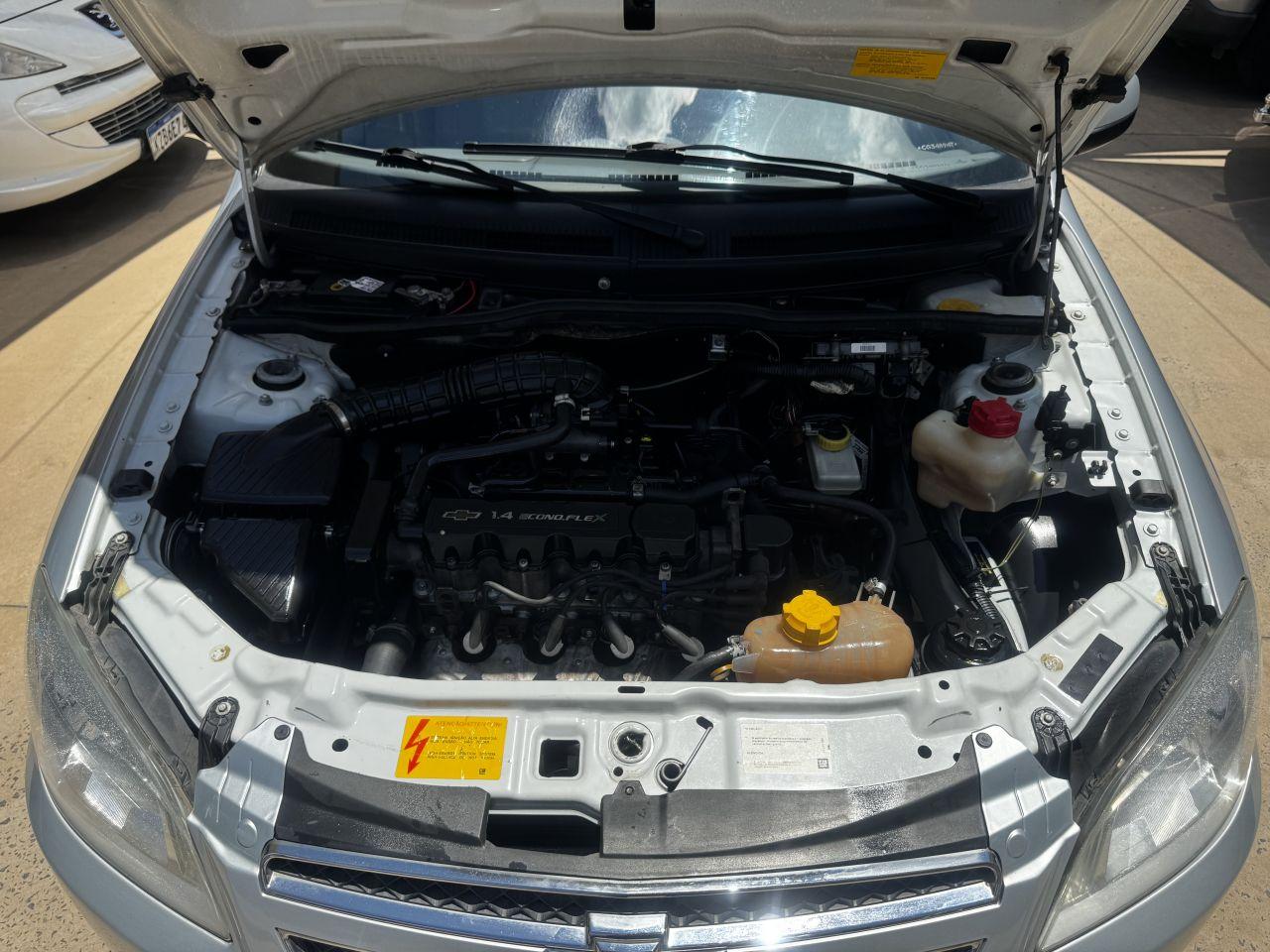 CHEVROLET Prisma - Foto