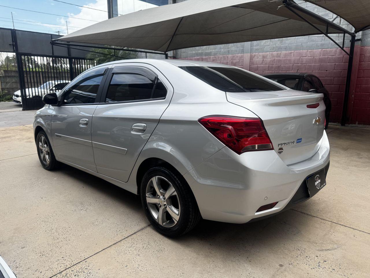 CHEVROLET Prisma - Foto