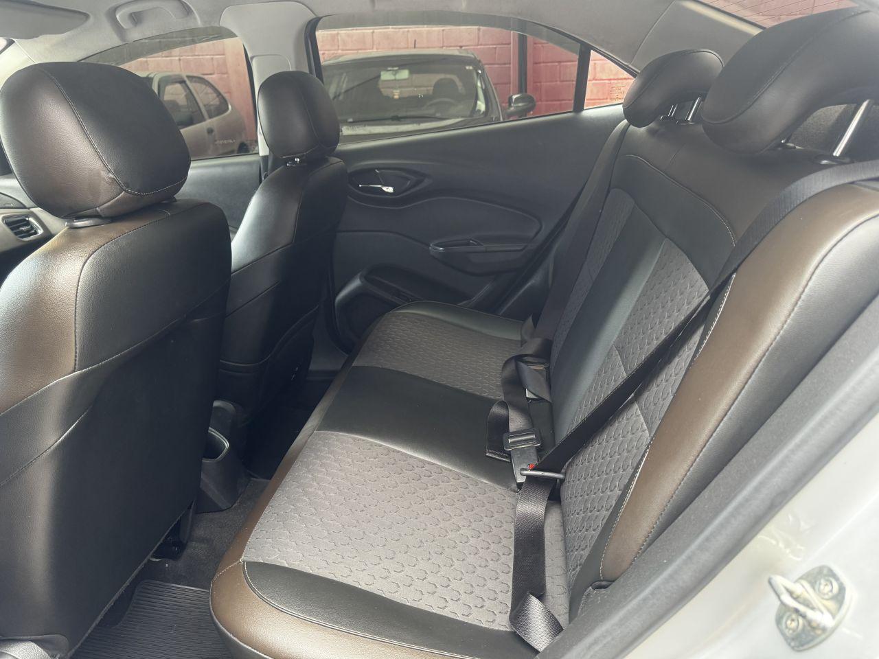 CHEVROLET Prisma - Foto