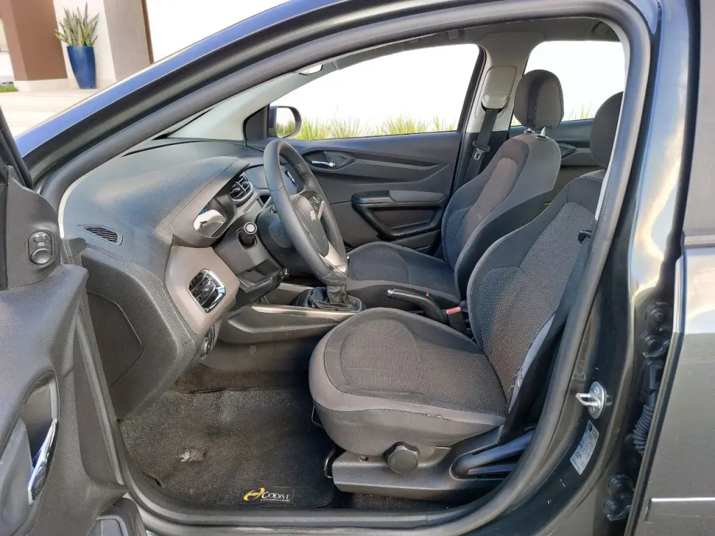 CHEVROLET Prisma - Foto