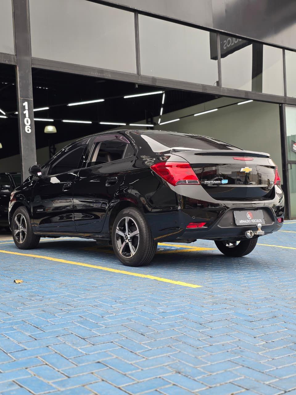 CHEVROLET Prisma - Foto