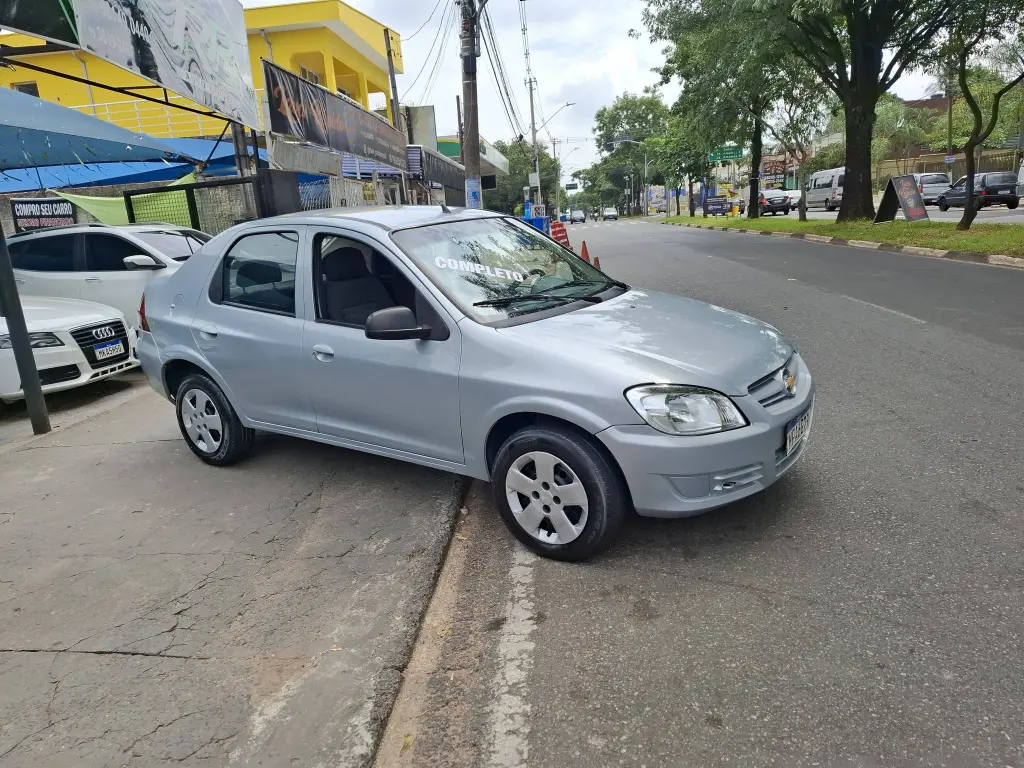 CHEVROLET Prisma - Foto