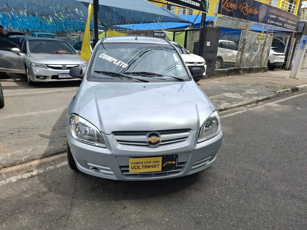 CHEVROLET Prisma - Foto