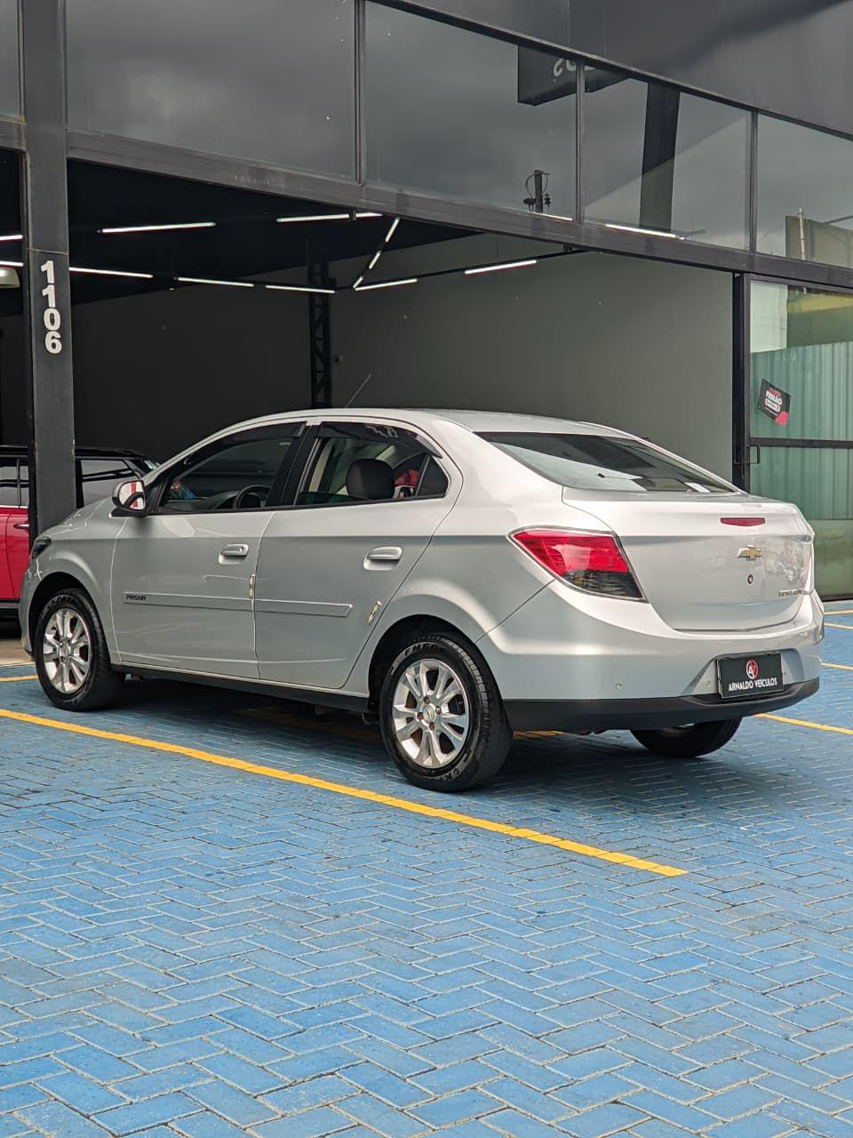 CHEVROLET Prisma - Foto