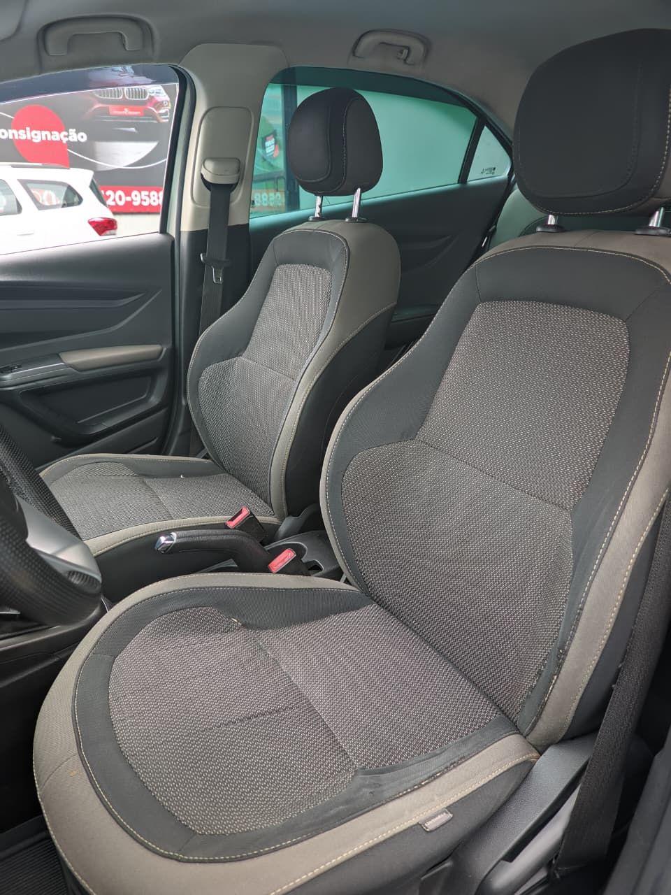 CHEVROLET Prisma - Foto