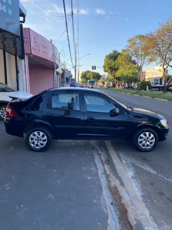CHEVROLET Prisma - Foto