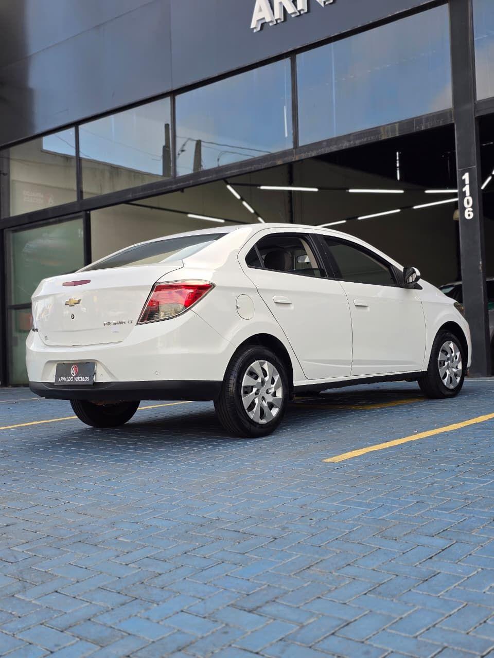 CHEVROLET Prisma - Foto