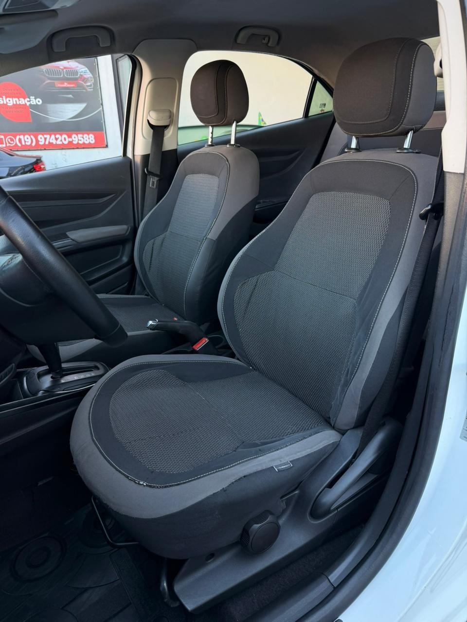 CHEVROLET Prisma - Foto