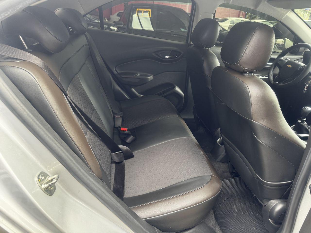 CHEVROLET Prisma - Foto