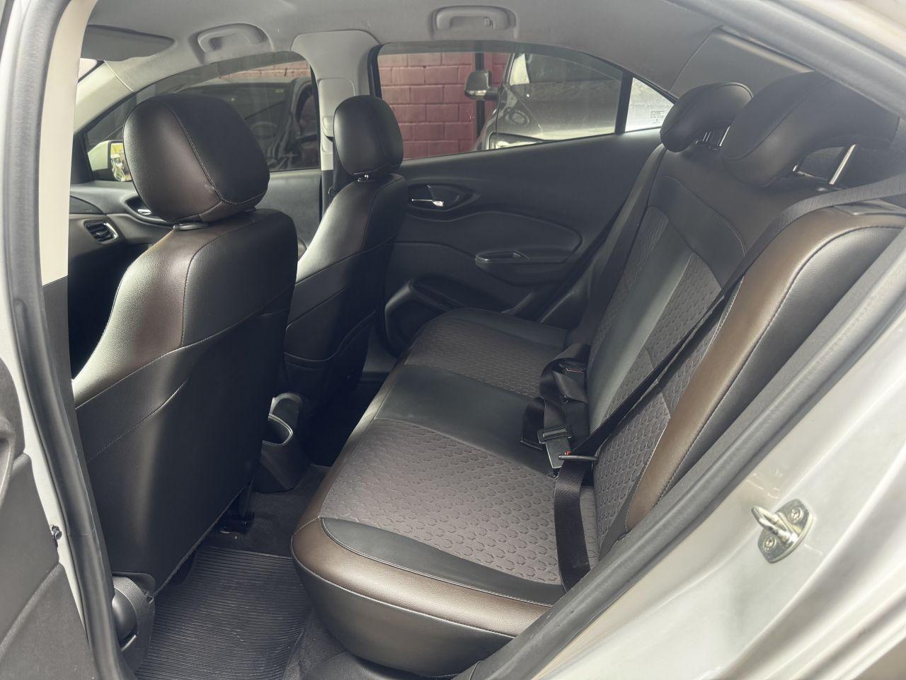 CHEVROLET Prisma - Foto