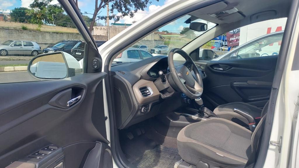 CHEVROLET Prisma - Foto