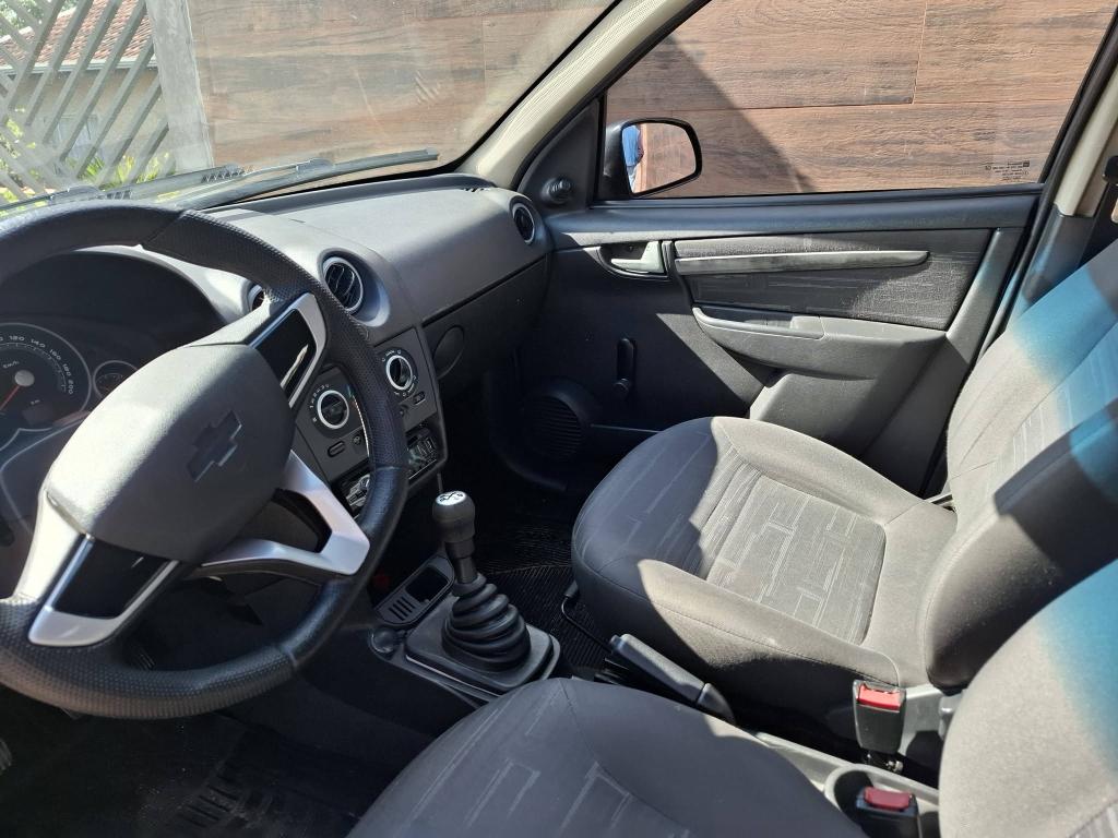 CHEVROLET Prisma - Foto