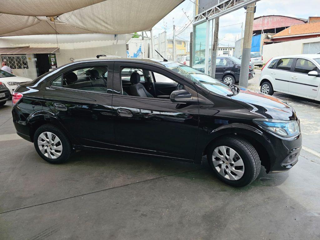 CHEVROLET Prisma - Foto