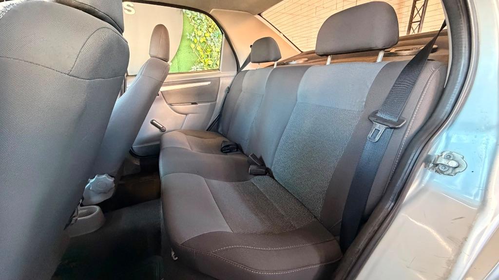 CHEVROLET Prisma - Foto
