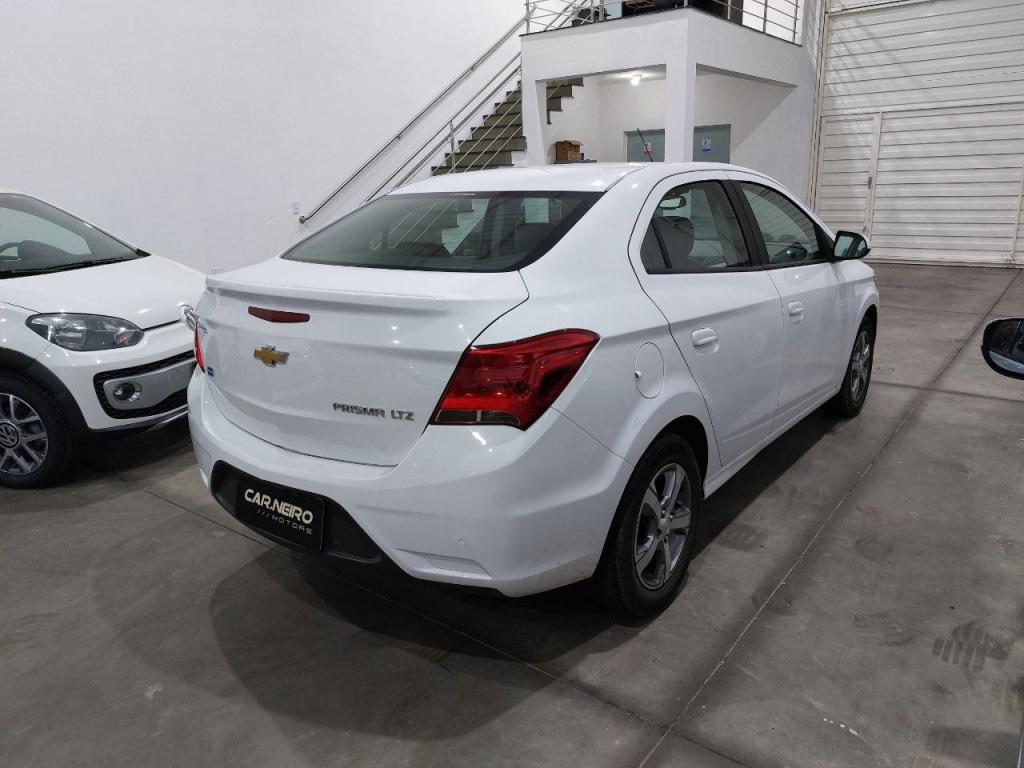 CHEVROLET Prisma - Foto