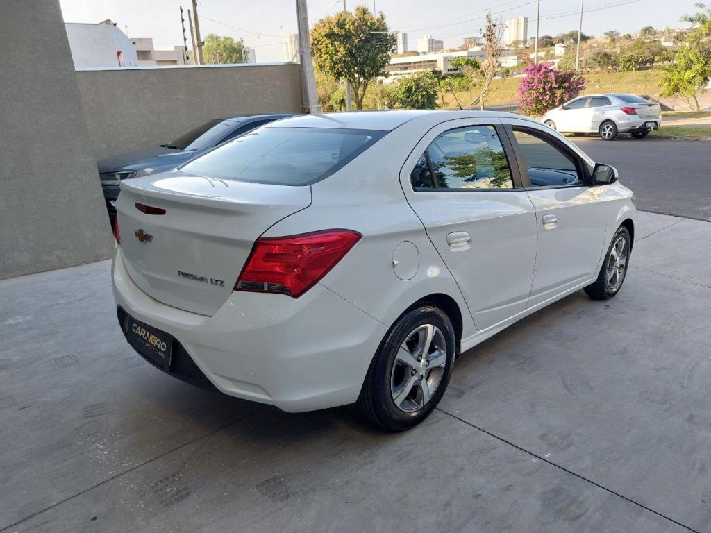 CHEVROLET Prisma - Foto