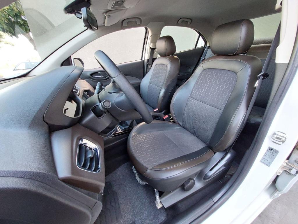 CHEVROLET Prisma - Foto