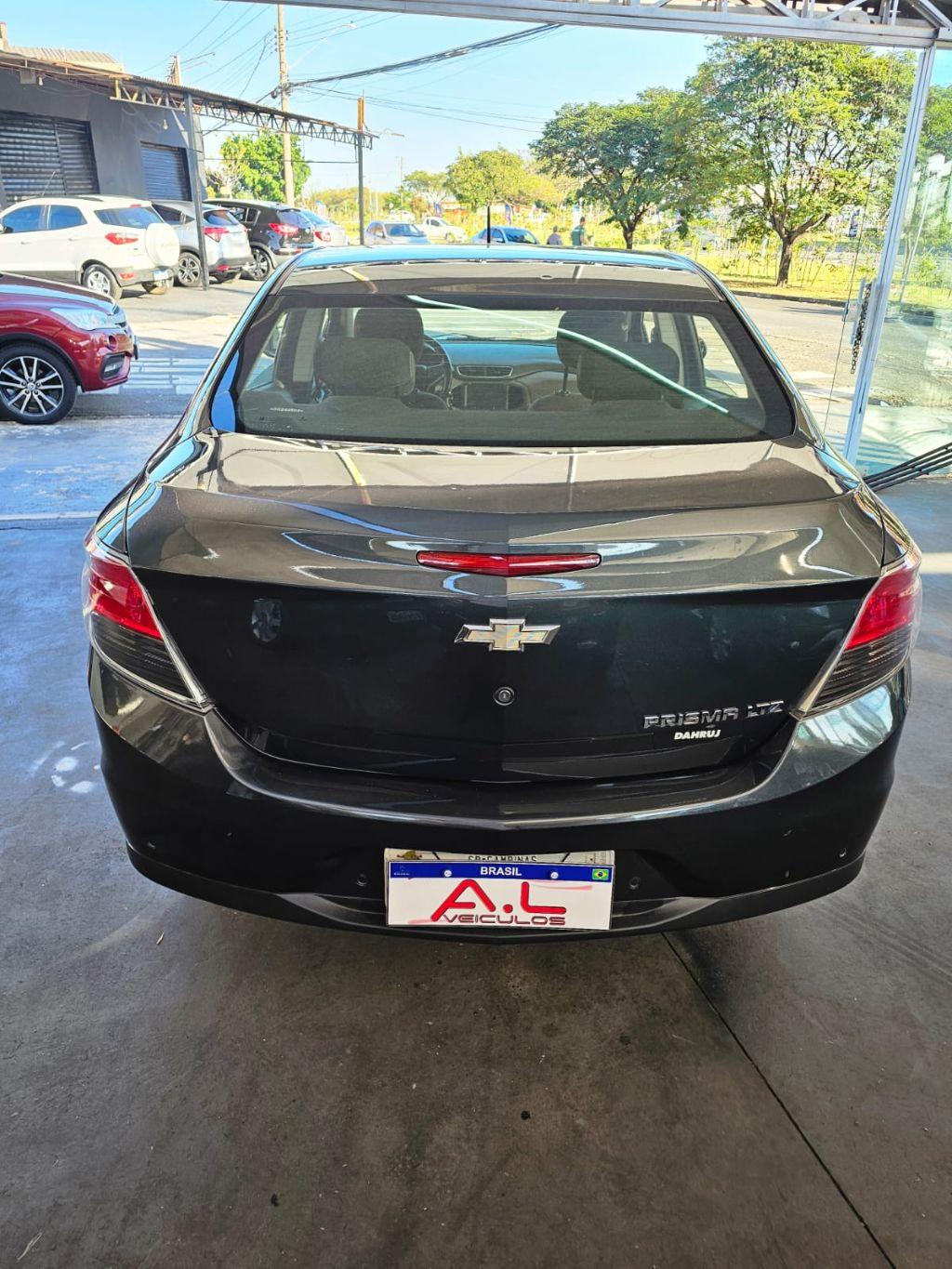 CHEVROLET Prisma - Foto