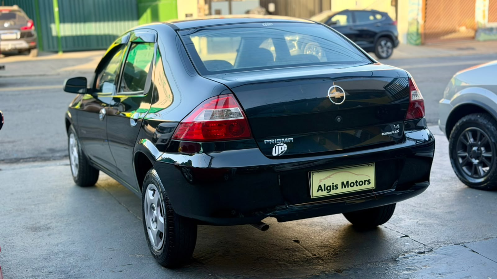 CHEVROLET Prisma - Foto