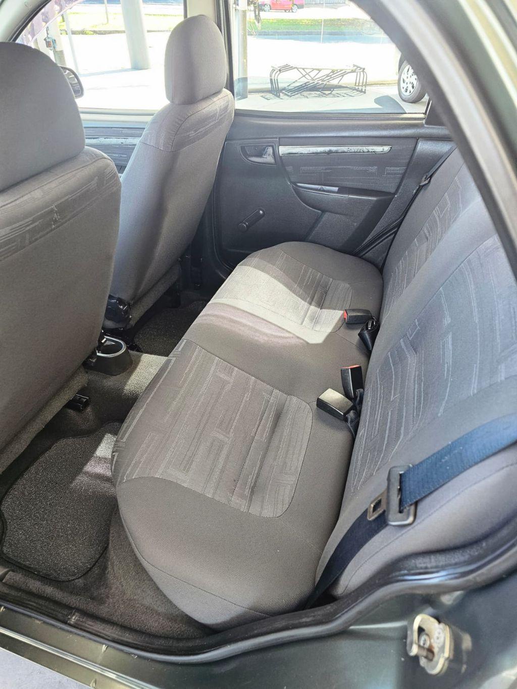 CHEVROLET Prisma - Foto