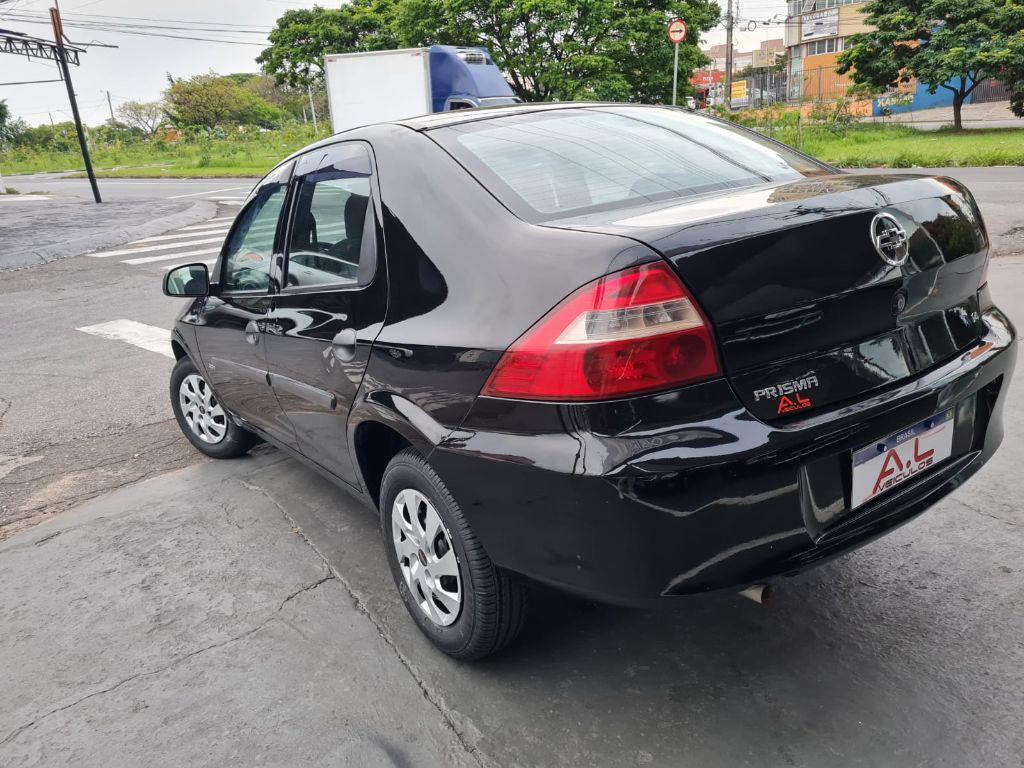 CHEVROLET Prisma - Foto
