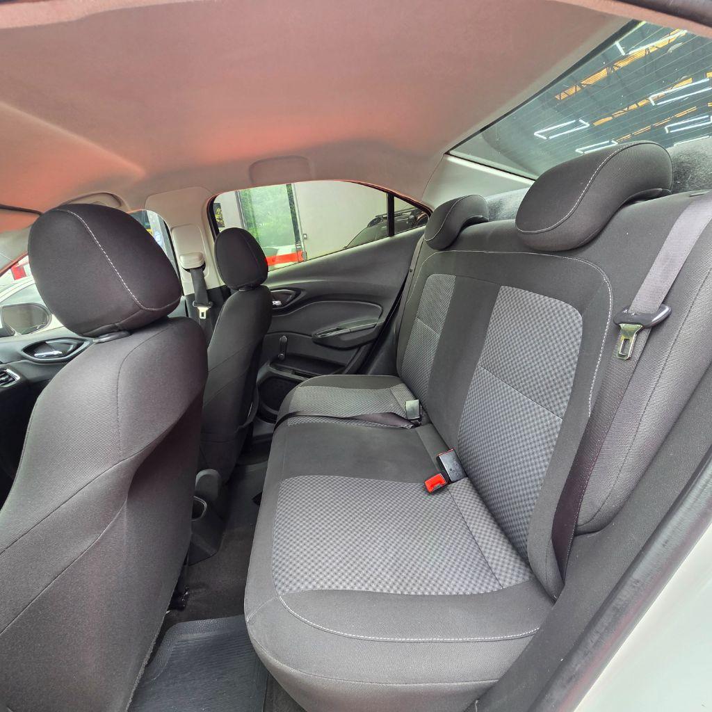CHEVROLET Prisma - Foto