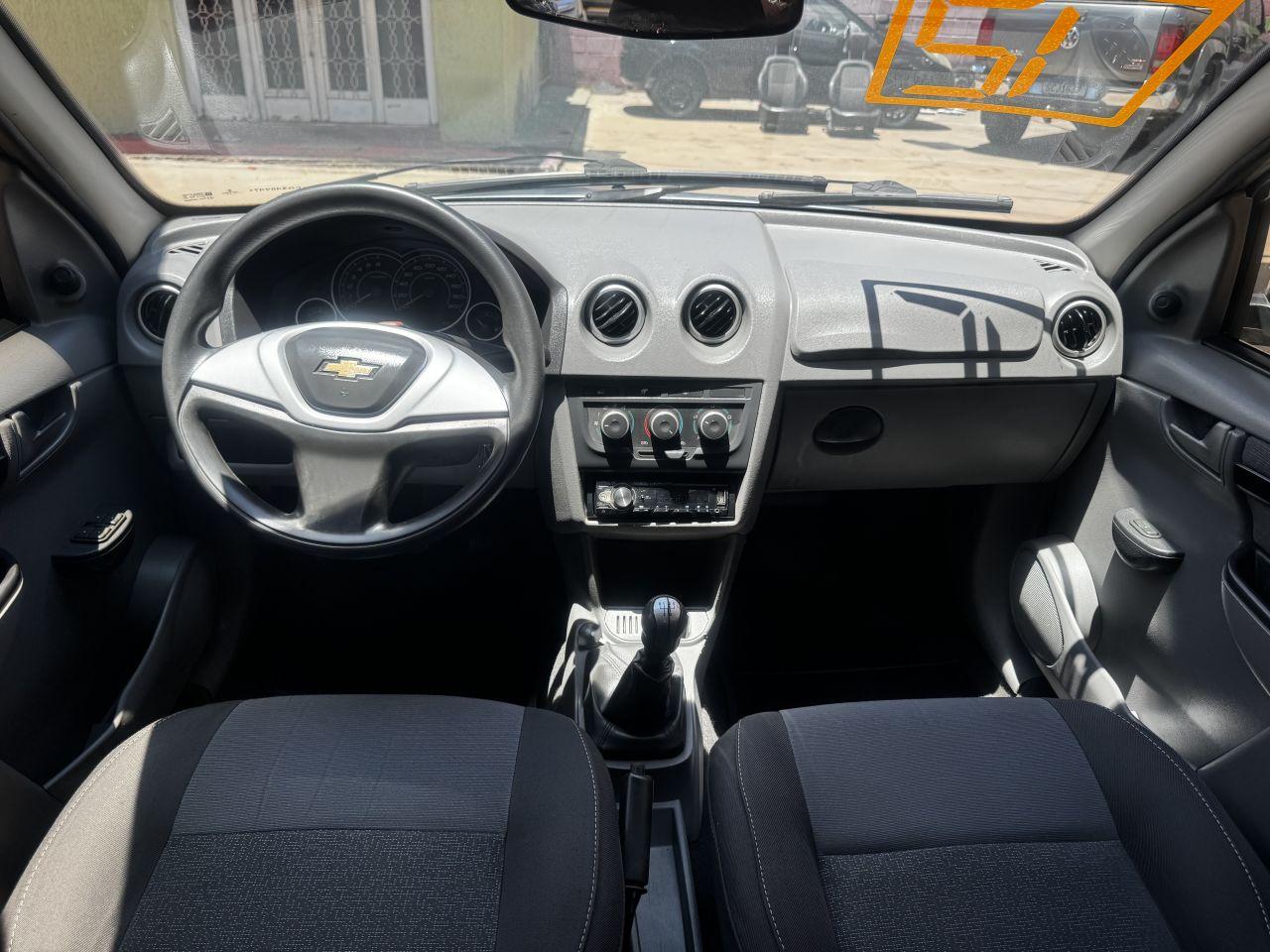 CHEVROLET Prisma - Foto