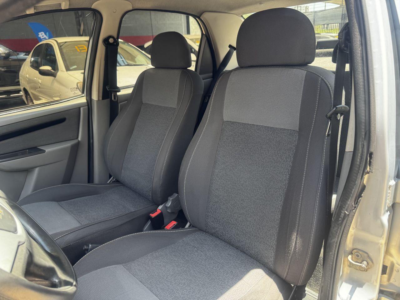 CHEVROLET Prisma - Foto