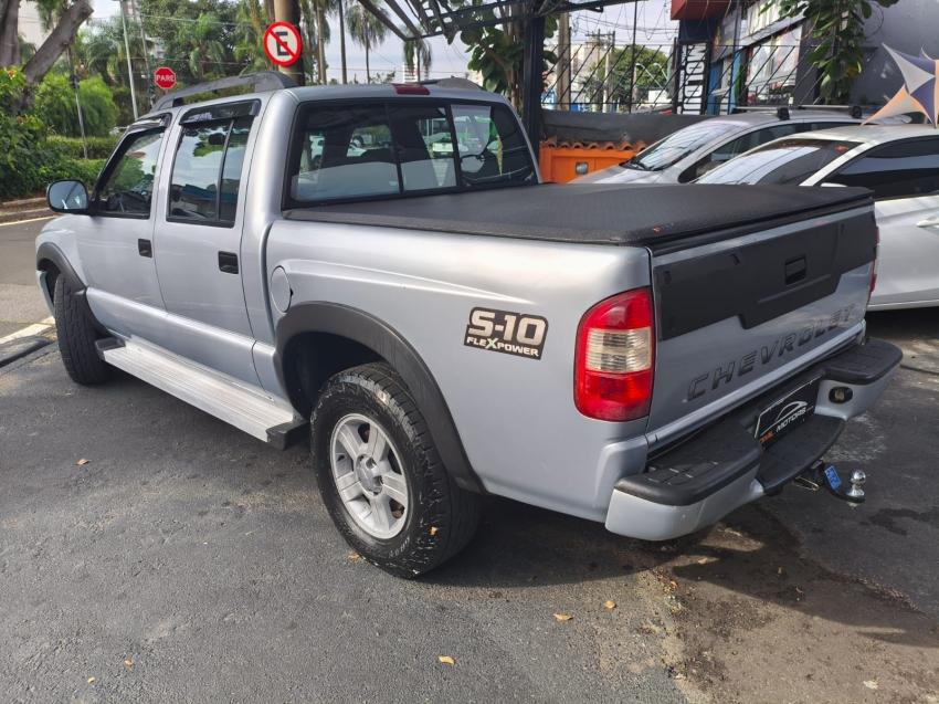CHEVROLET S10 - Foto