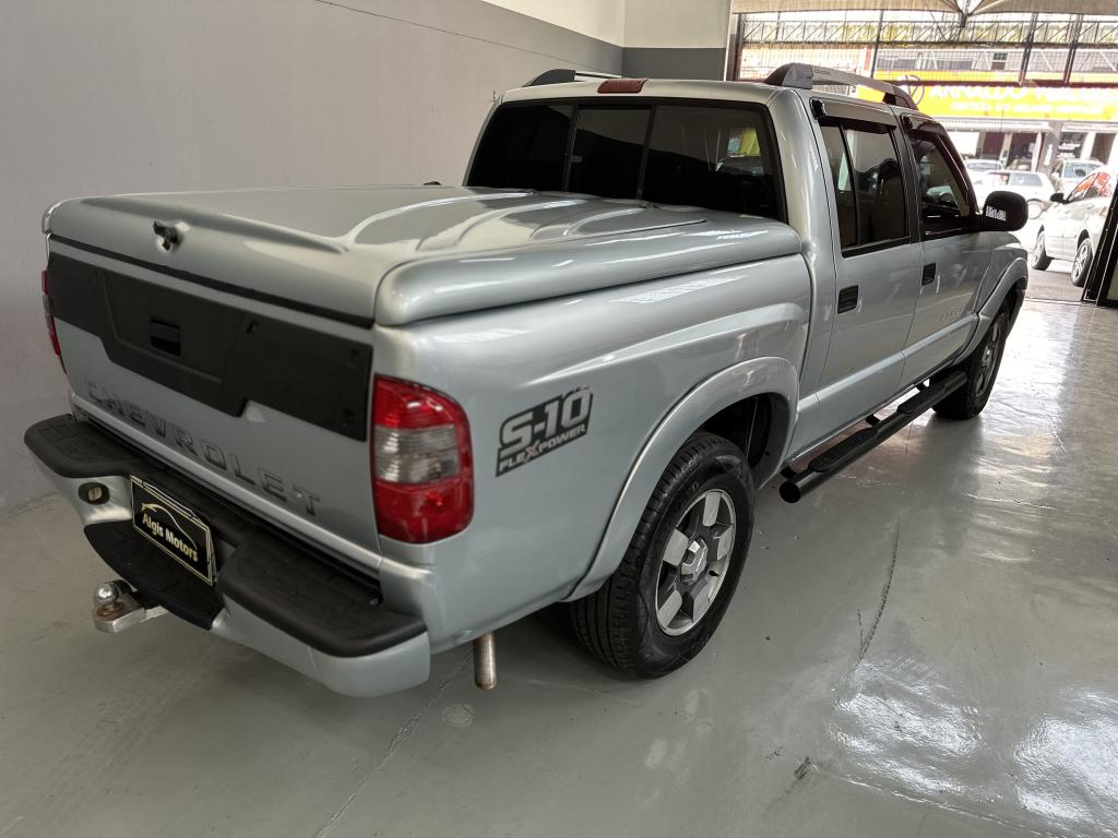 CHEVROLET S10 - Foto