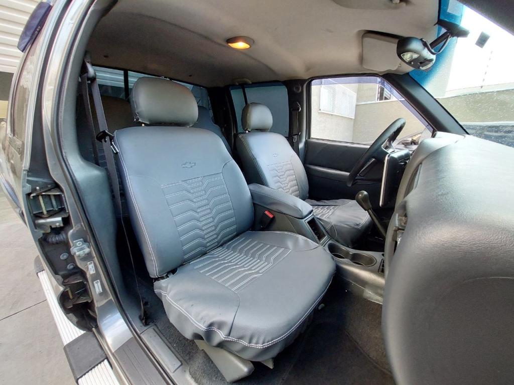 CHEVROLET S10 - Foto