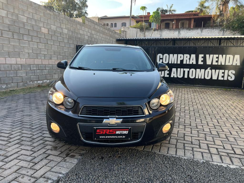 CHEVROLET Sonic Hatch - Foto
