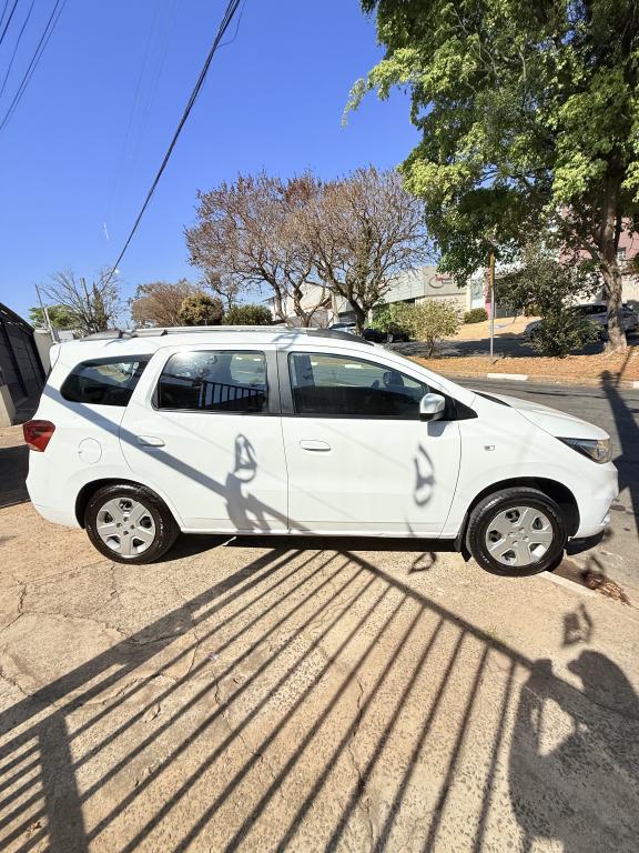 CHEVROLET Spin - Foto