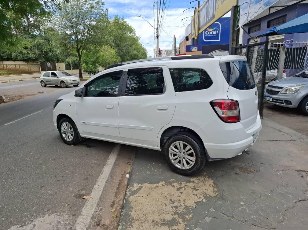 CHEVROLET Spin - Foto