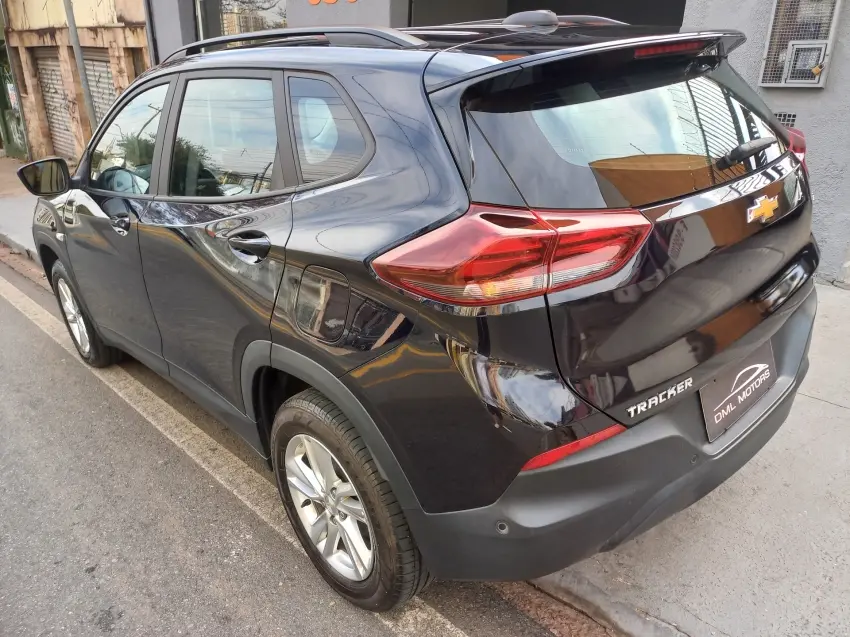CHEVROLET Tracker - Foto