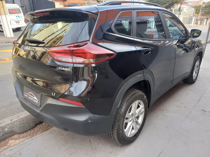 CHEVROLET Tracker - Foto