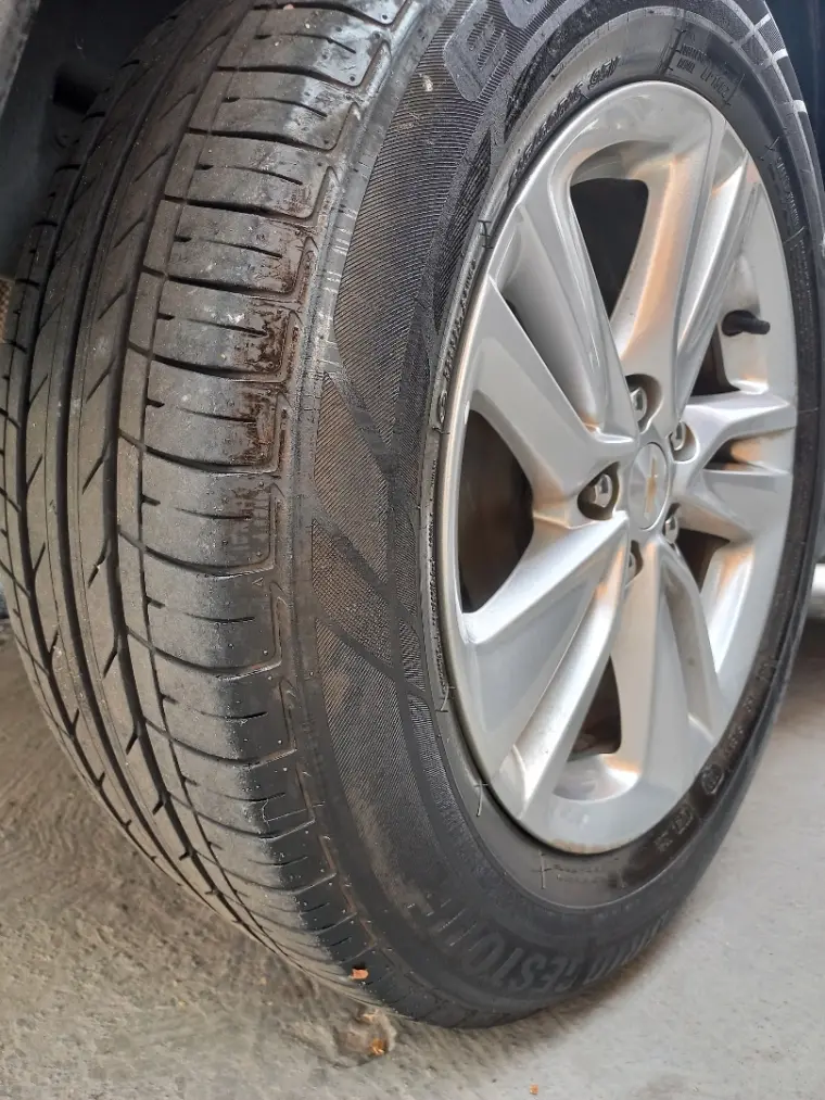 CHEVROLET Tracker - Foto