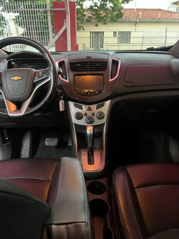 CHEVROLET Tracker - Foto