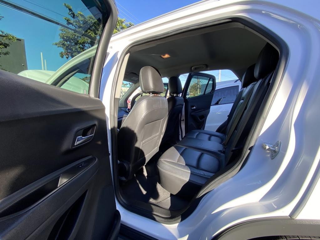 CHEVROLET Tracker - Foto