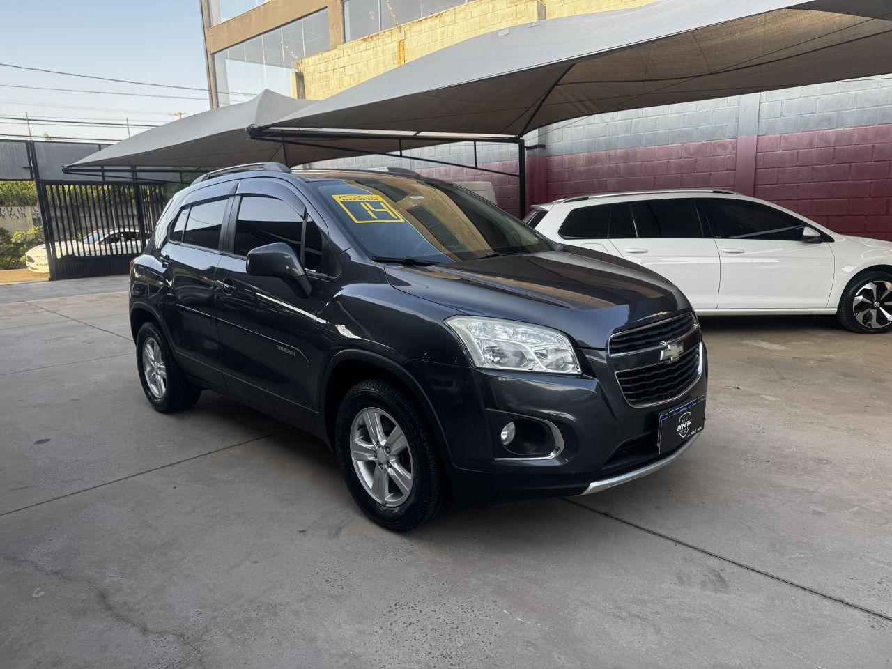 CHEVROLET Tracker
